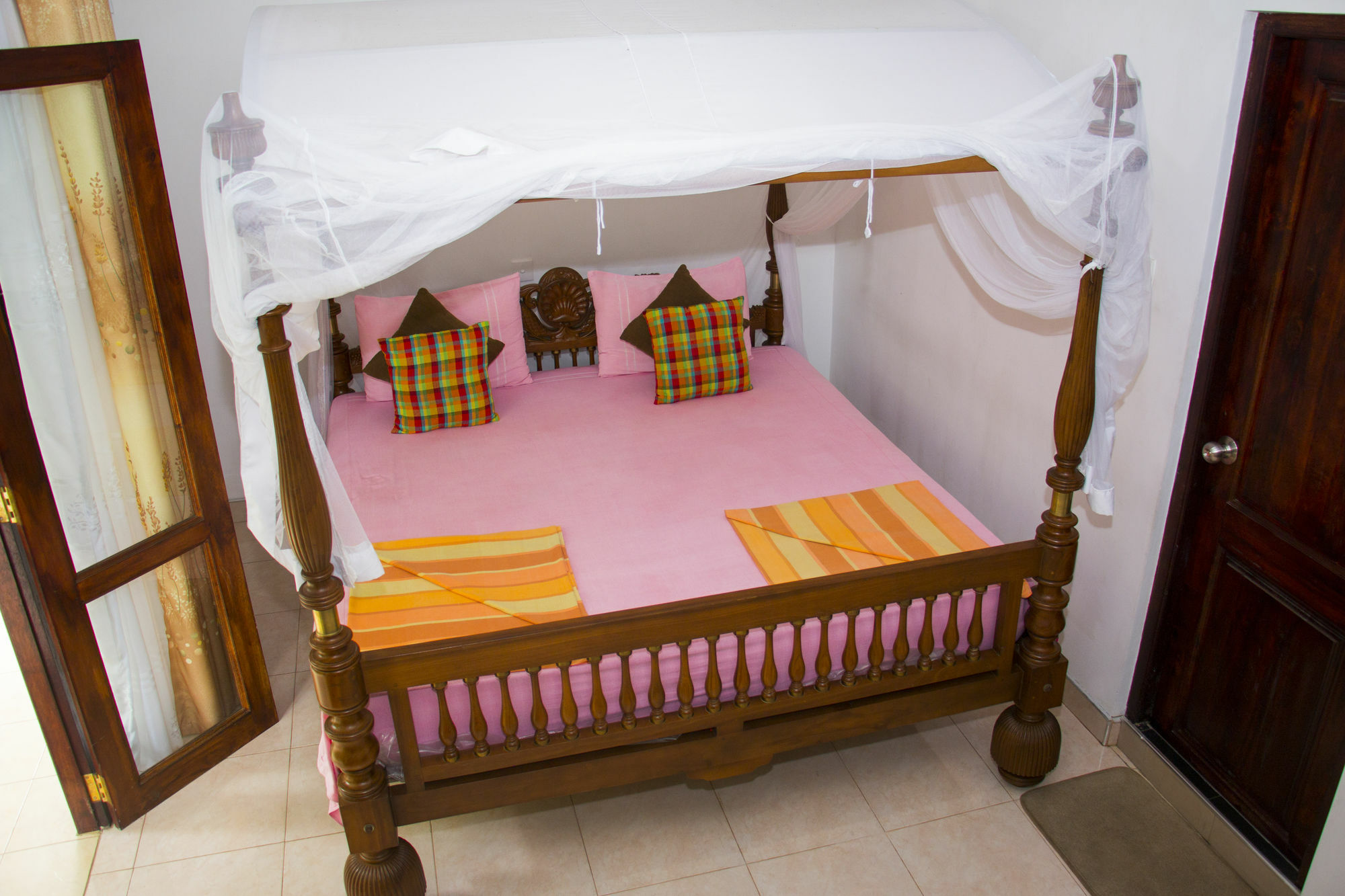 Ganthera Residence Katugastota Екстериор снимка